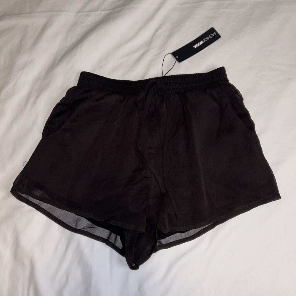 Whimsy Goth black Gauze With Lining shorts Pockets, women's size small NWT